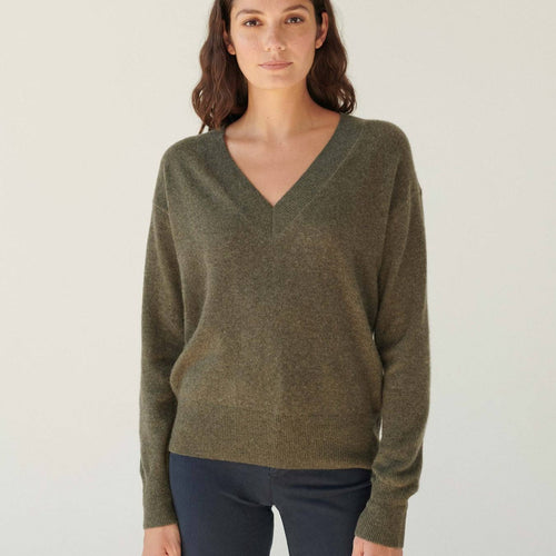 White + Warren Essential Cashmere V Neck - Vintage Khaki Timeless Martha's Vineyard